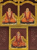Brahmaswarup Shastriji Maharaj - Brahmaswarup Pramukh Swami Maharaj - Pragat Brahmaswarup Mahant Swami Maharaj